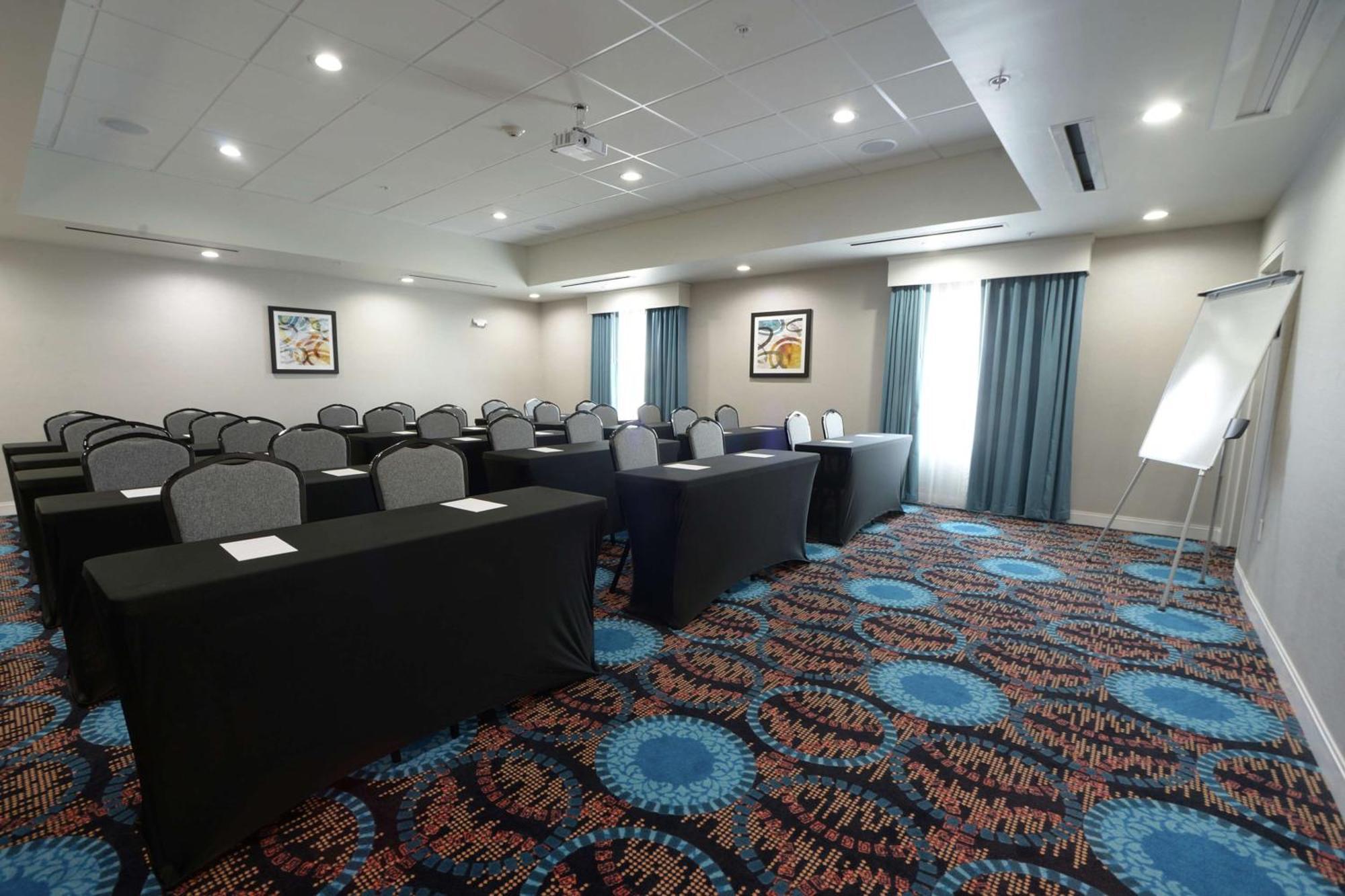 Hampton Inn & Suites Oklahoma City/Quail Springs Esterno foto