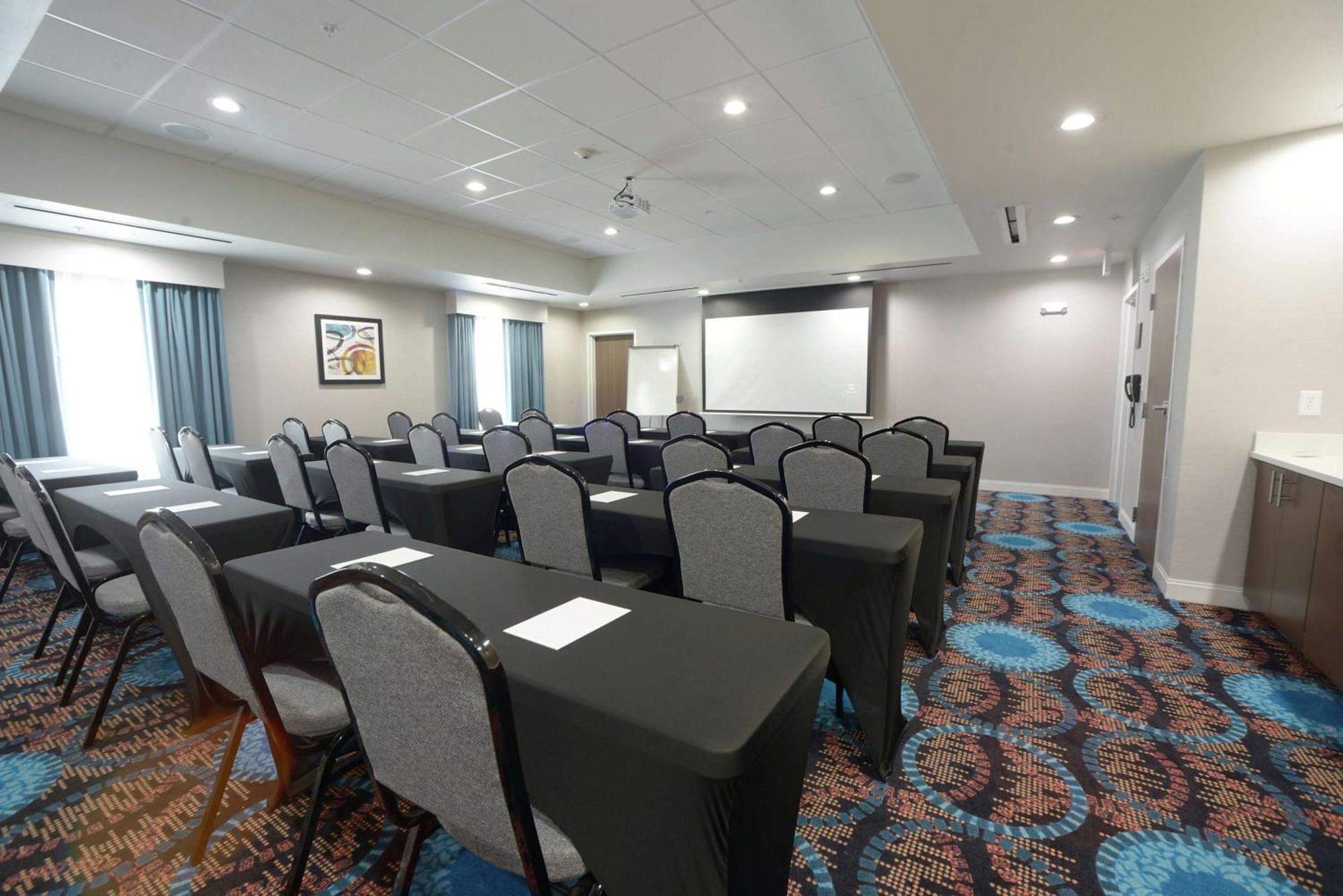 Hampton Inn & Suites Oklahoma City/Quail Springs Esterno foto