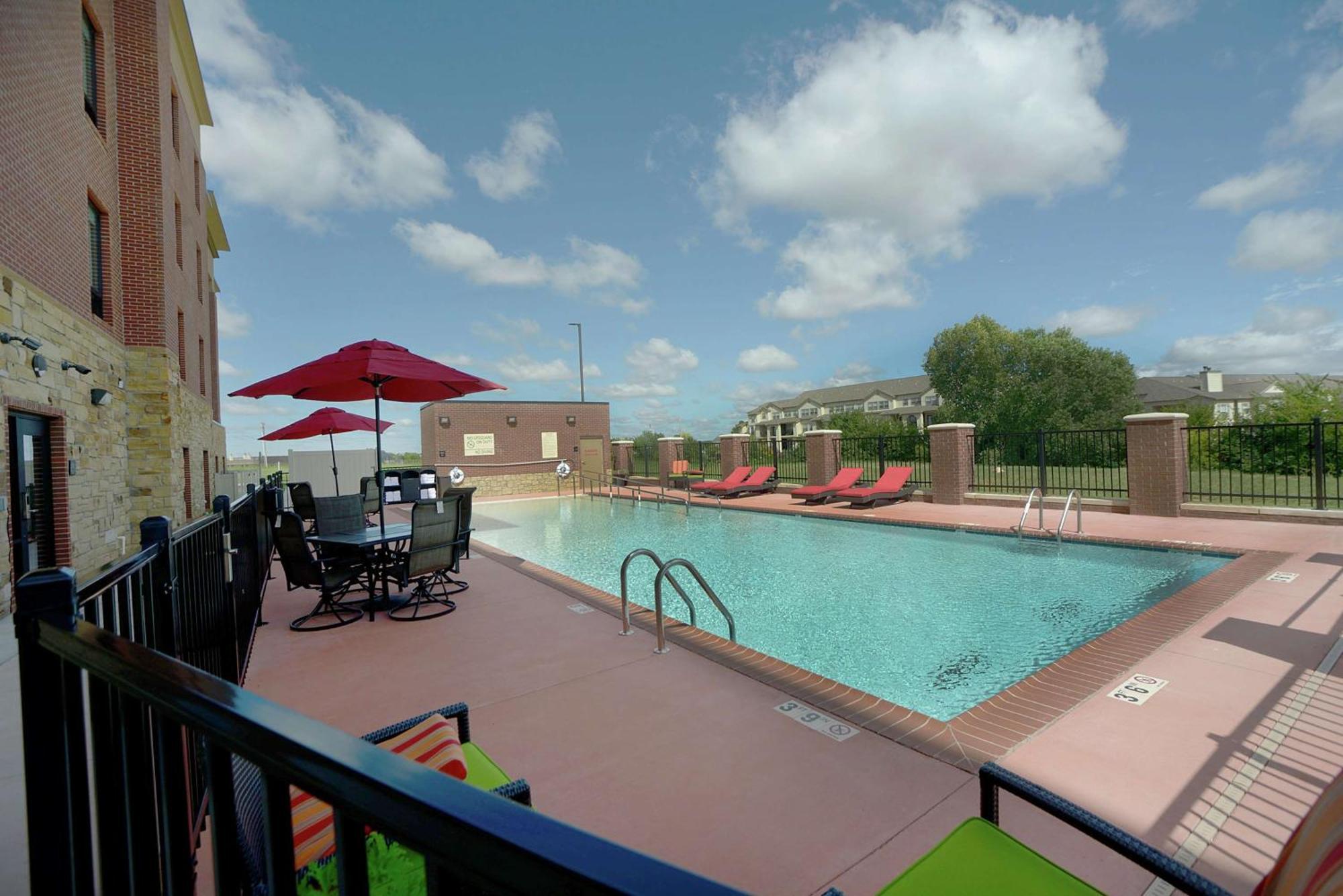 Hampton Inn & Suites Oklahoma City/Quail Springs Esterno foto